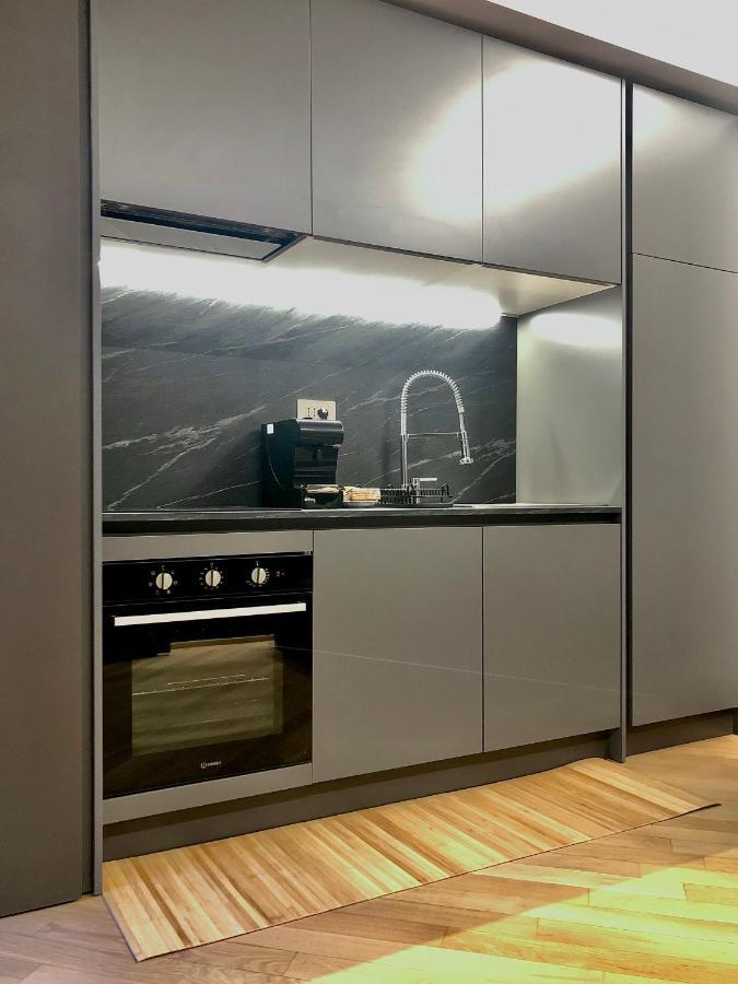 Fifty Eight Cerva Apartment Milan